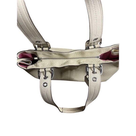 Coach Ashley Soho Pleated Light Cream Leather Satchel #D0949-F13732 Charm Tag - Picture 5 of 7